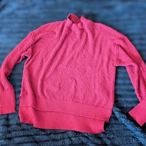 Women's burgundy Turtleneck Sweater